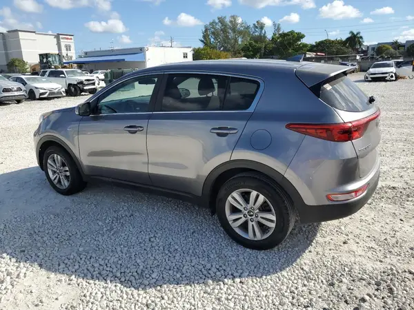 KNDPMCAC0J7349469 2018 KIA SPORTAGE - Image 2