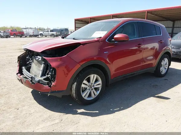 KNDPMCAC0J7349889 2018 KIA SPORTAGE - Image 2