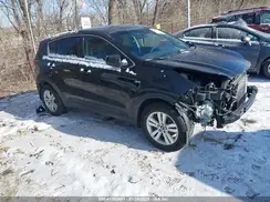 KNDPMCAC0J7361881 2018 KIA SPORTAGE