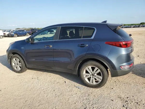 KNDPMCAC0J7364201 2018 KIA SPORTAGE - Image 2
