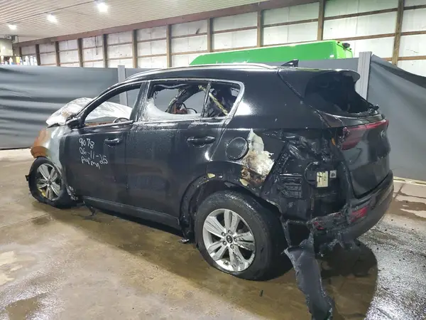 KNDPMCAC0J7370130 2018 KIA SPORTAGE - Image 2
