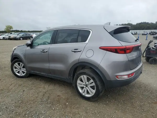 KNDPMCAC0J7371455 2018 KIA SPORTAGE - Image 2