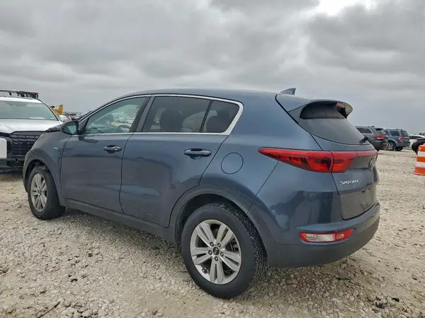 KNDPMCAC0J7371620 2018 KIA SPORTAGE - Image 2