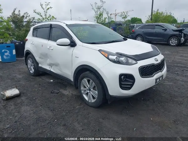KNDPMCAC0J7389146 2018 KIA SPORTAGE - Image 1