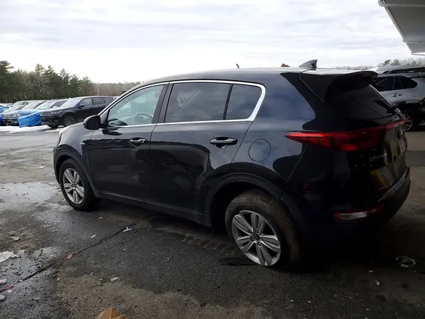 KNDPMCAC0J7396436 2018 KIA SPORTAGE - Image 2