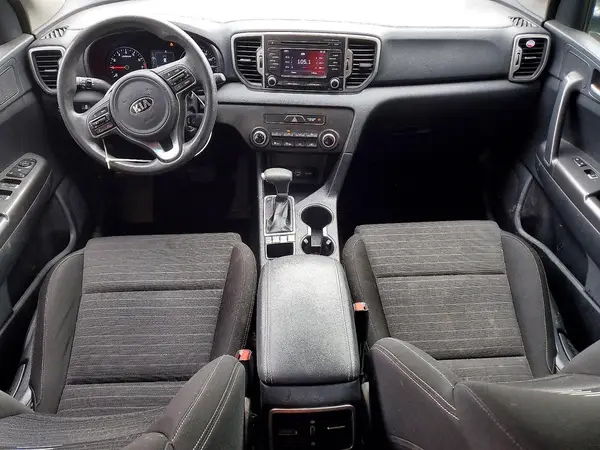 KNDPMCAC0J7396436 2018 KIA SPORTAGE - Image 8