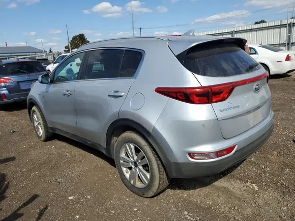 KNDPMCAC0J7407144 2018 KIA SPORTAGE - Image 2