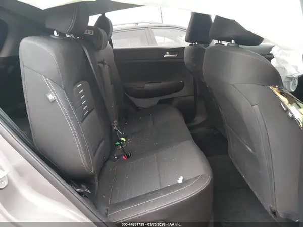 KNDPMCAC0J7410822 2018 KIA SPORTAGE - Image 8
