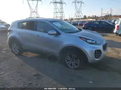 KNDPMCAC0J7413249 2018 KIA SPORTAGE