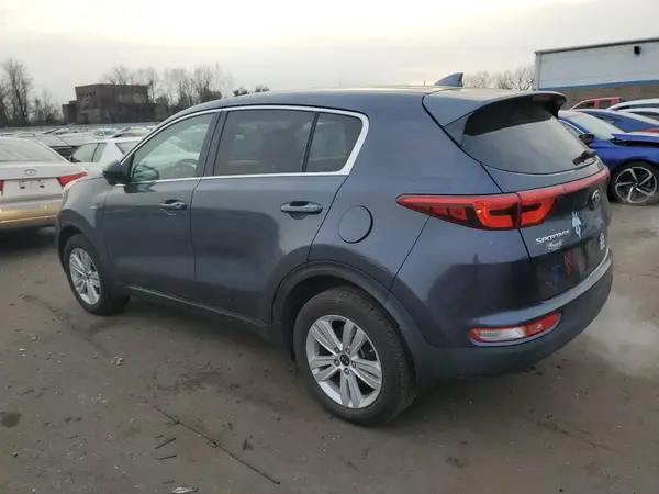 KNDPMCAC0J7426289 2018 KIA SPORTAGE - Image 2