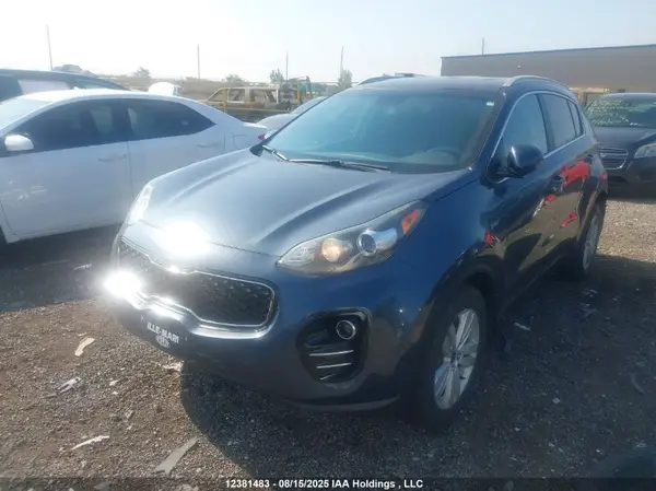 KNDPMCAC0J7429337 2018 KIA SPORTAGE - Image 2