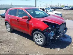 KNDPMCAC0J7446476 2018 KIA SPORTAGE