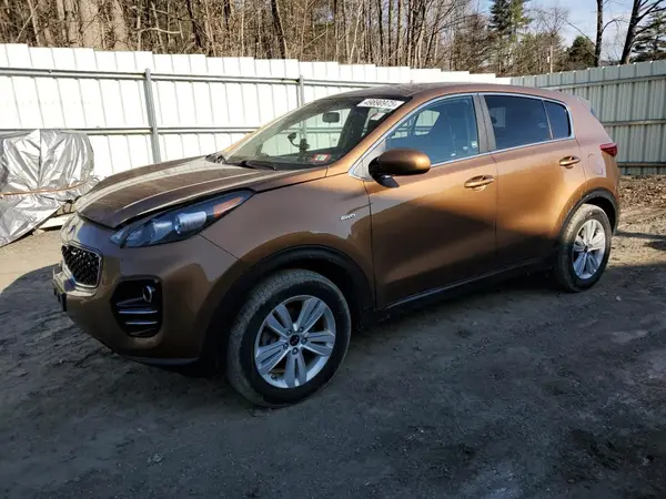 KNDPMCAC0J7447496 2018 KIA SPORTAGE - Image 1