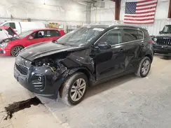 KNDPMCAC0J7463519 2018 KIA SPORTAGE