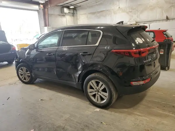 KNDPMCAC0J7463519 2018 KIA SPORTAGE - Image 2