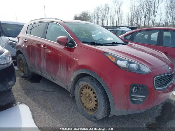 KNDPMCAC0J7466565 2018 KIA SPORTAGE - Image 1