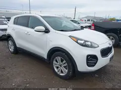 KNDPMCAC0J7488582 2018 KIA SPORTAGE