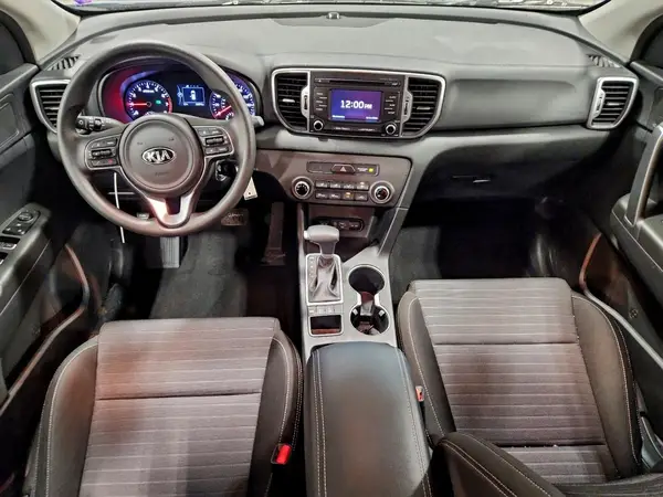 KNDPMCAC0J7489506 2018 KIA SPORTAGE - Image 8