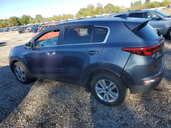KNDPMCAC0J7490557 2018 KIA SPORTAGE - Image 2