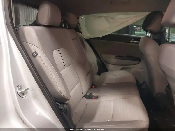 KNDPMCAC0K7515619 2019 KIA SPORTAGE - Image 8