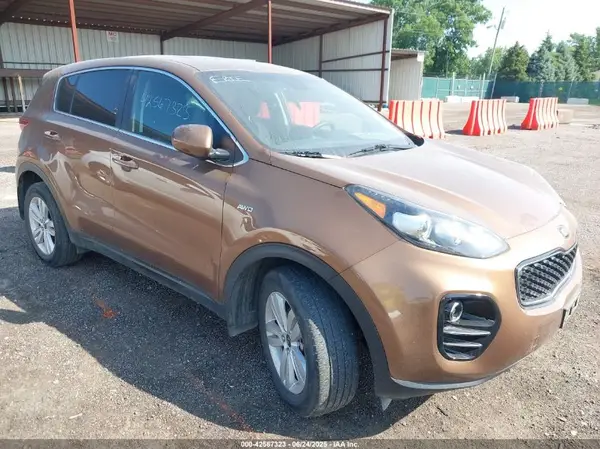 KNDPMCAC0K7517645 2019 KIA SPORTAGE - Image 1