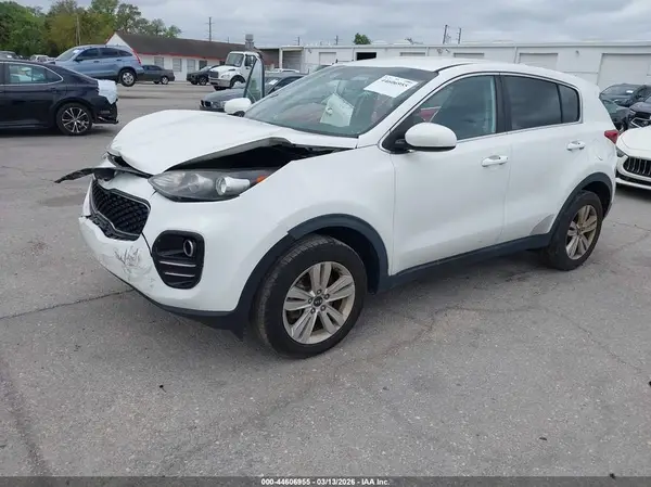 KNDPMCAC0K7535787 2019 KIA SPORTAGE - Image 2