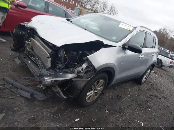 KNDPMCAC0K7541119 2019 KIA SPORTAGE - Image 2