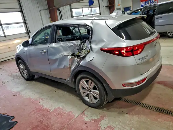 KNDPMCAC0K7553626 2019 KIA SPORTAGE - Image 2