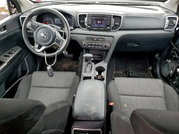 KNDPMCAC0K7554162 2019 KIA SPORTAGE - Image 8