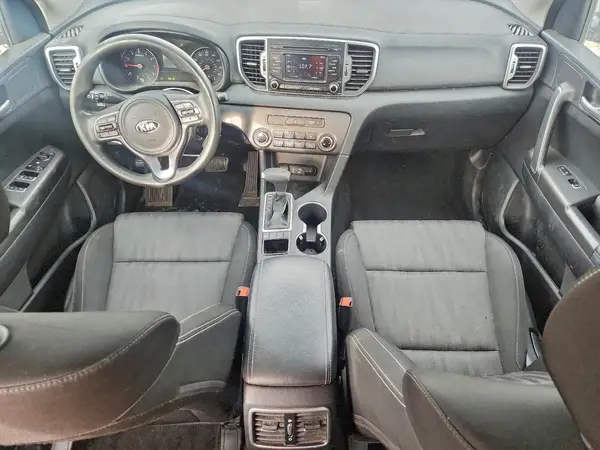 KNDPMCAC0K7568983 2019 KIA SPORTAGE - Image 8