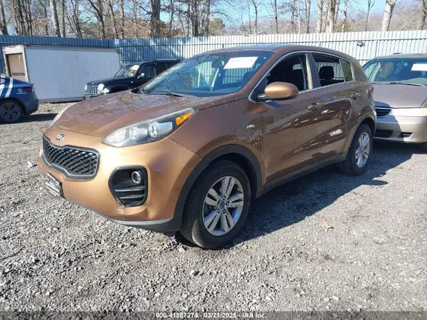 KNDPMCAC0K7573374 2019 KIA SPORTAGE - Image 2