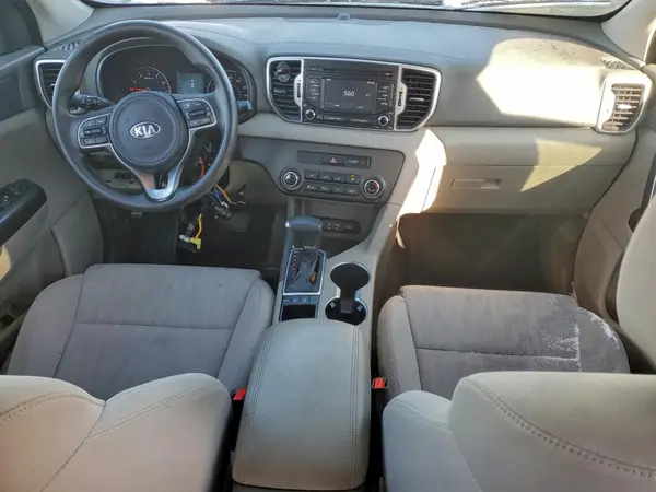 KNDPMCAC0K7579692 2019 KIA SPORTAGE - Image 8