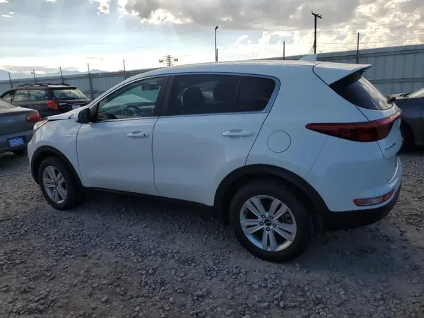 KNDPMCAC0K7583452 2019 KIA SPORTAGE - Image 2