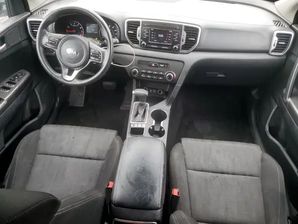 KNDPMCAC0K7583757 2019 KIA SPORTAGE - Image 8