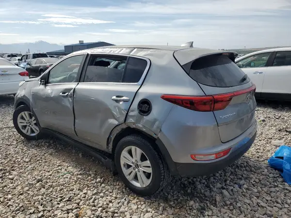 KNDPMCAC0K7590854 2019 KIA SPORTAGE - Image 2