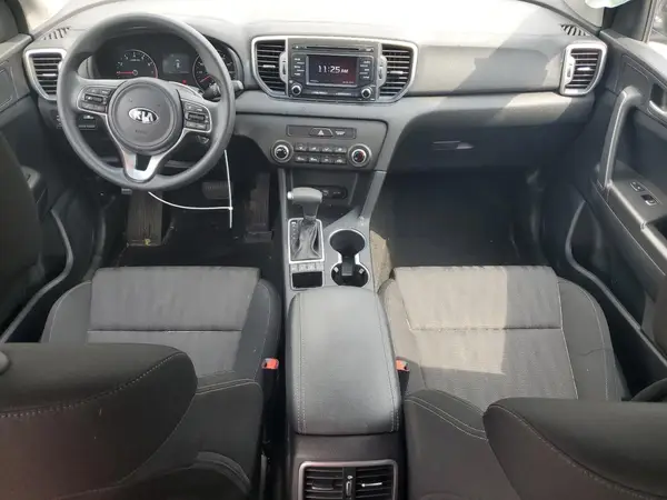 KNDPMCAC0K7595889 2019 KIA SPORTAGE - Image 8