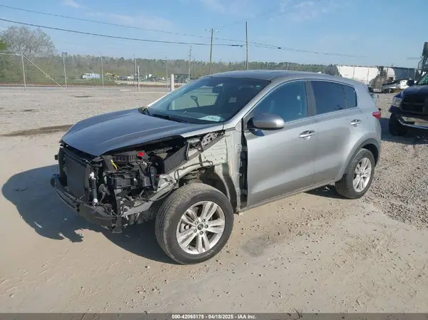 KNDPMCAC0K7602341 2019 KIA SPORTAGE - Image 2