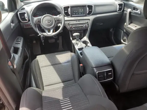 KNDPMCAC0K7604235 2019 KIA SPORTAGE - Image 8
