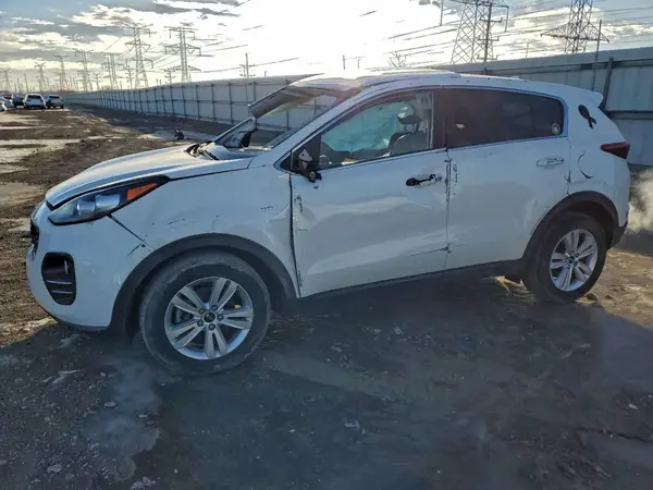 KNDPMCAC0K7608219 2019 KIA SPORTAGE - Image 1
