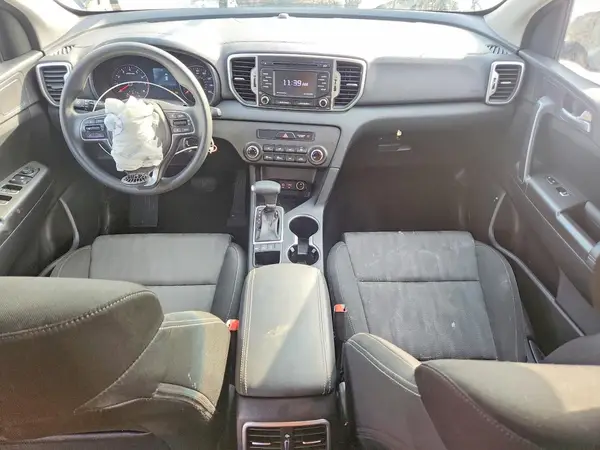 KNDPMCAC0K7623013 2019 KIA SPORTAGE - Image 8