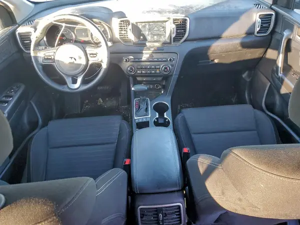 KNDPMCAC0K7624484 2019 KIA SPORTAGE - Image 8
