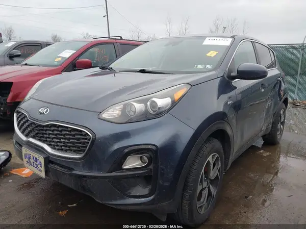 KNDPMCAC0L7670429 2020 KIA SPORTAGE - Image 2