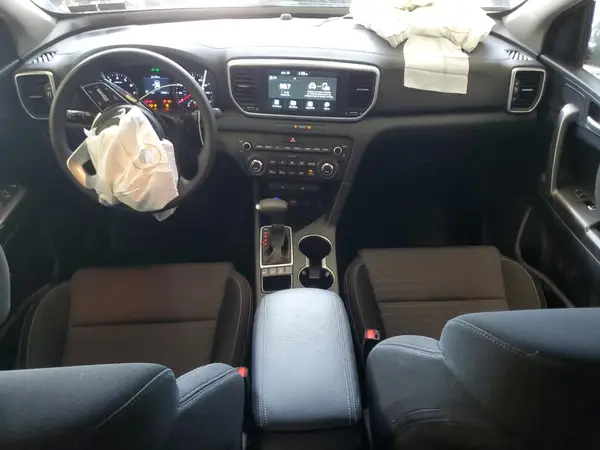 KNDPMCAC0L7672441 2020 KIA SPORTAGE - Image 8
