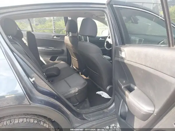 KNDPMCAC0L7728569 2020 KIA SPORTAGE - Image 8