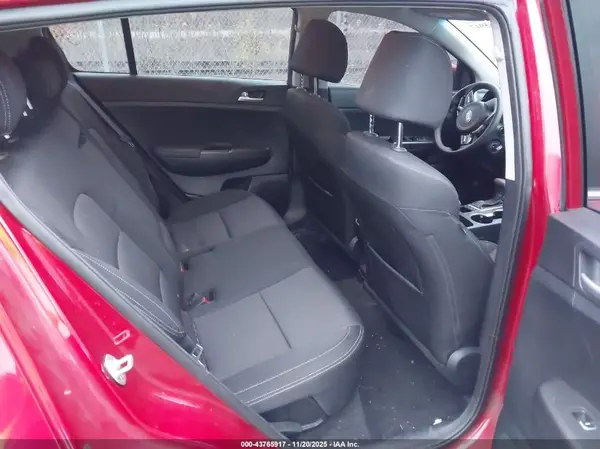 KNDPMCAC0L7735005 2020 KIA SPORTAGE - Image 8
