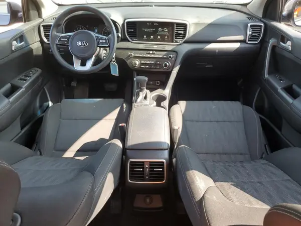 KNDPMCAC0L7816960 2020 KIA SPORTAGE - Image 8
