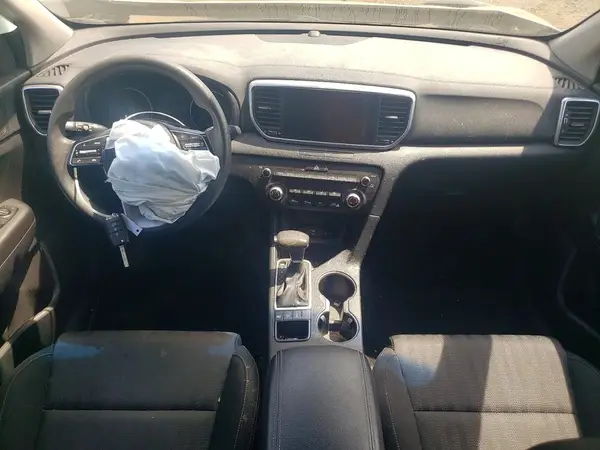 KNDPMCAC0L7830938 2020 KIA SPORTAGE - Image 8