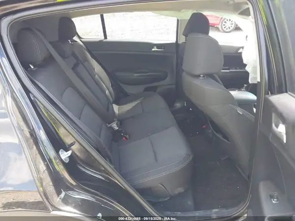 KNDPMCAC0M7842783 2021 KIA SPORTAGE - Image 8