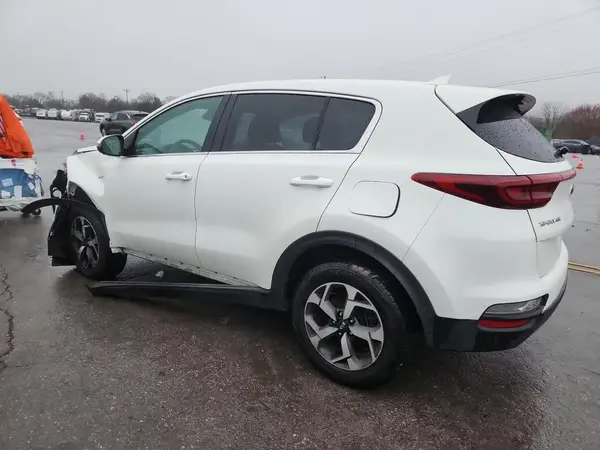 KNDPMCAC0M7858515 2021 KIA SPORTAGE - Image 2