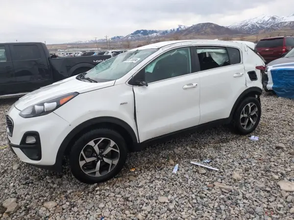 KNDPMCAC0M7861415 2021 KIA SPORTAGE - Image 1